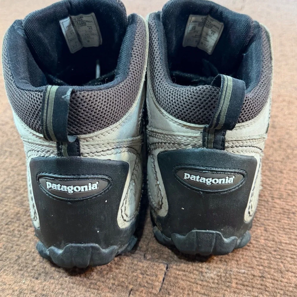 Patagonia Bungee Cord Waterproof Hiking Boots Mens 10 Vibram Tan Black T81027 B+